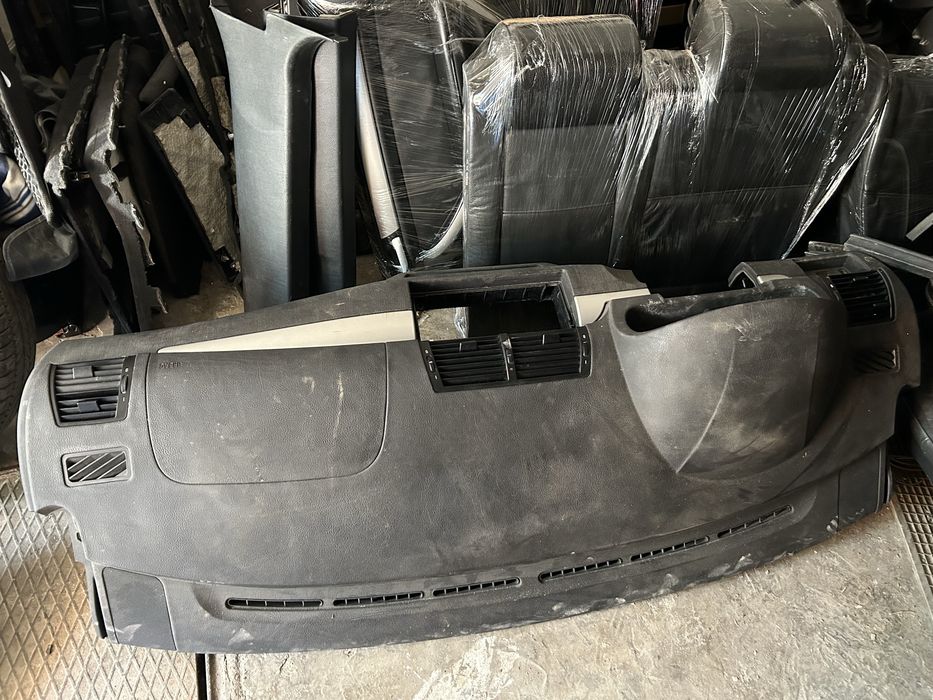 Панель передняя от Бмв Х5 Е53 привозная