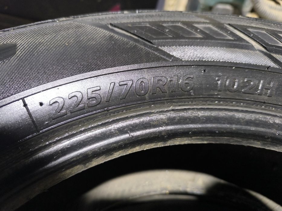 Автошины 225/70/R16