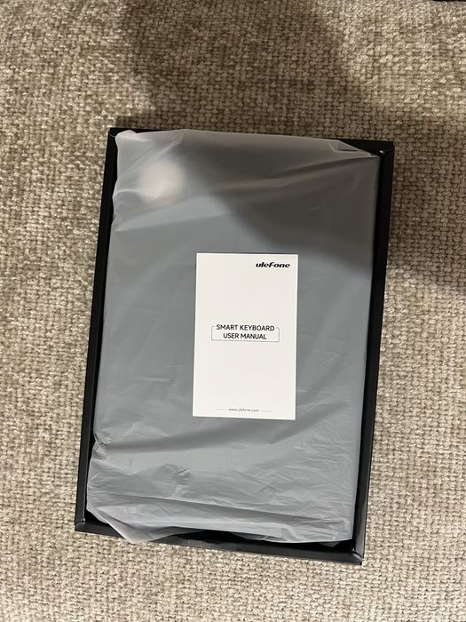 Tastatură Smart Ulefone pentru seria Tab A11 - Cu Touchpad și Husă