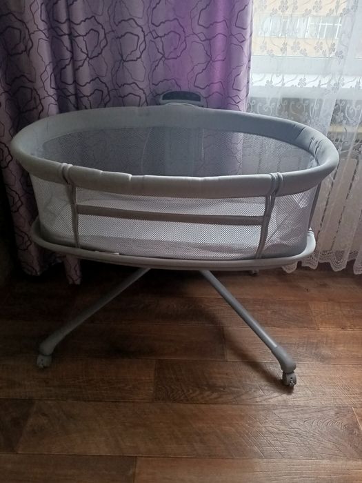 Продам кровать манеж