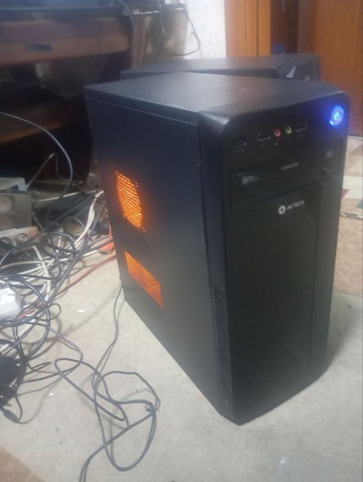 Компьютер системный блок