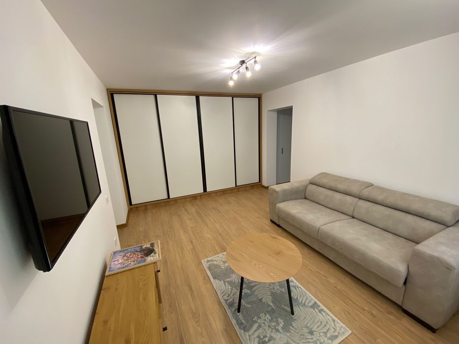 Inchiriez apartament 3 camere renovat complet, langa gen 6