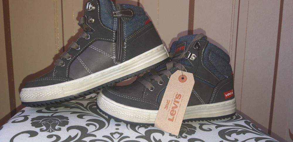 Levi's 33 номер за момче