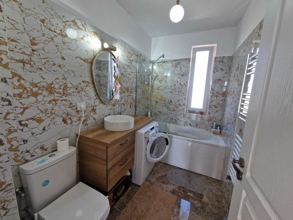 Proprietar vand casa insiruita pe colt amenajata si utilata la cheie Calea Urseni dupa Mega Image