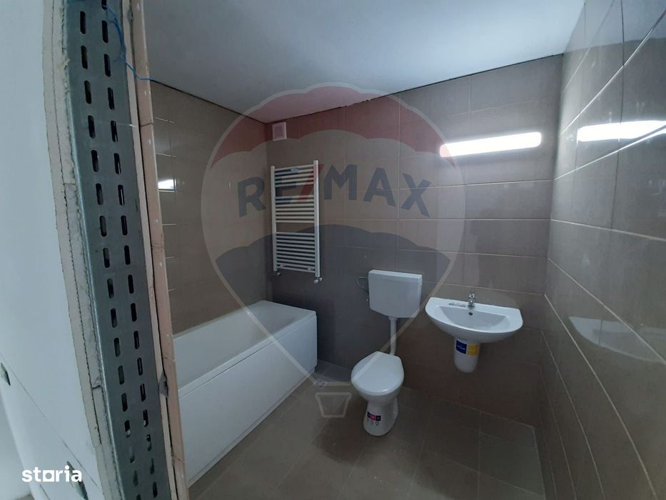 Vila / Pensiune / Camin / Azil seniori, zona superba Moeciu, parcare