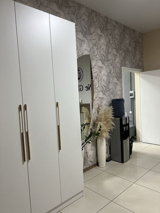 Сдам парикмахерское кресло