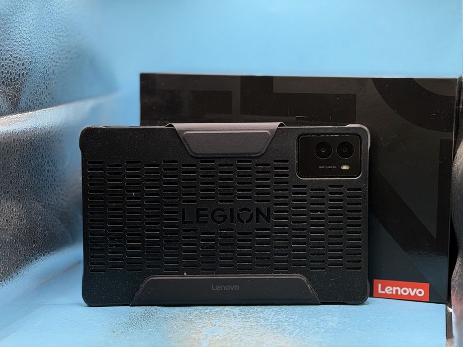 ГАРАНЦИОНЕН!!! Lenovo Legion Tab (8.8”, Gen 3), 16GB RAM, 512GB, Snapdragon 8 Gen 3, 165Hz, Black