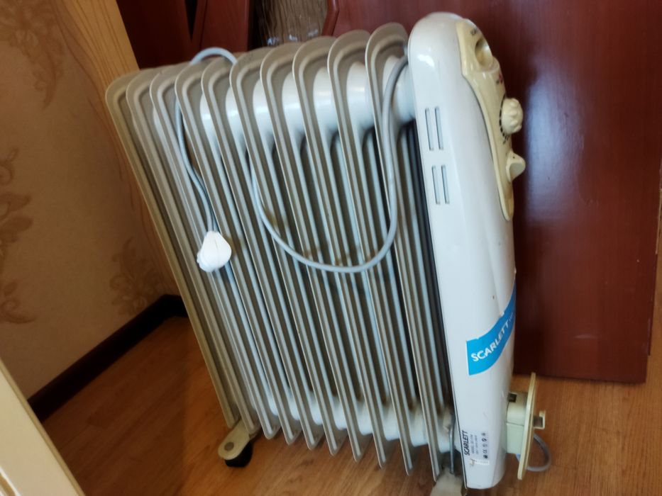 Продам обогреватель маслянный