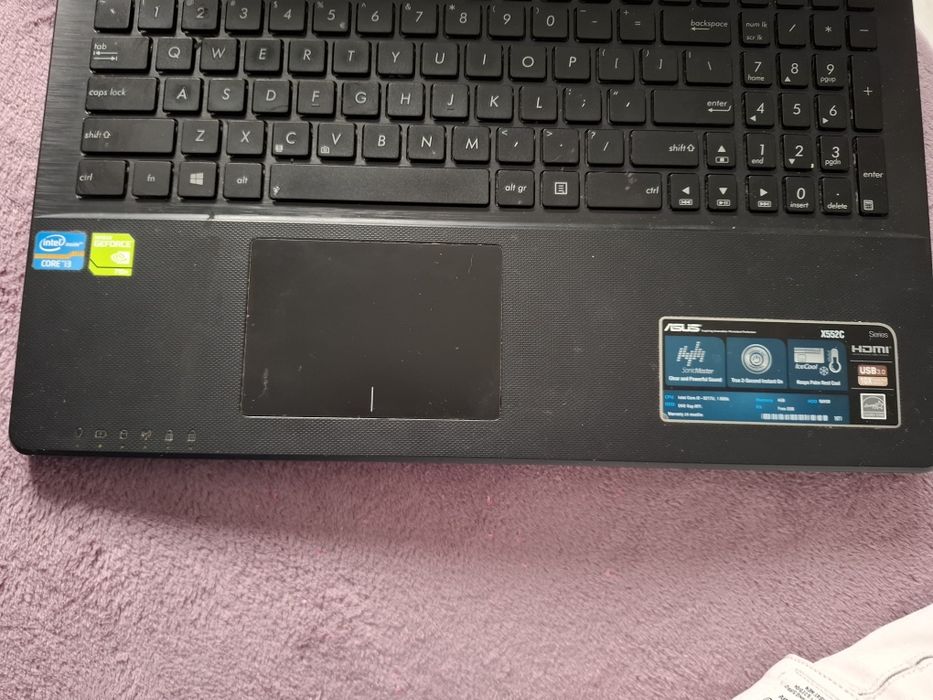 Leptop Asus i3   3217U CPU 1.80GHZ