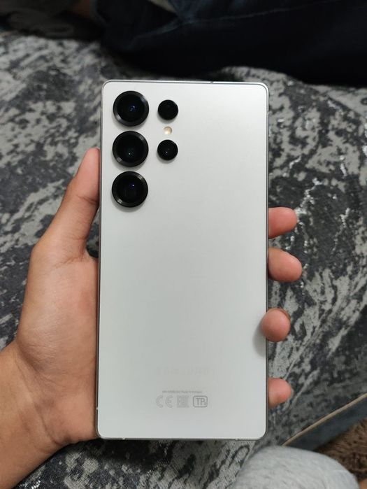 Samsung Galaxy s25 ultra