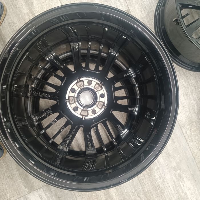 Jante originale Ford R18