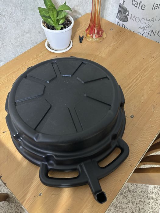 Поддон,чаша для слива масла машины