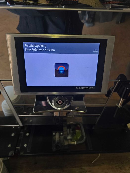 Masina de cafea automata Thermoplan black & white