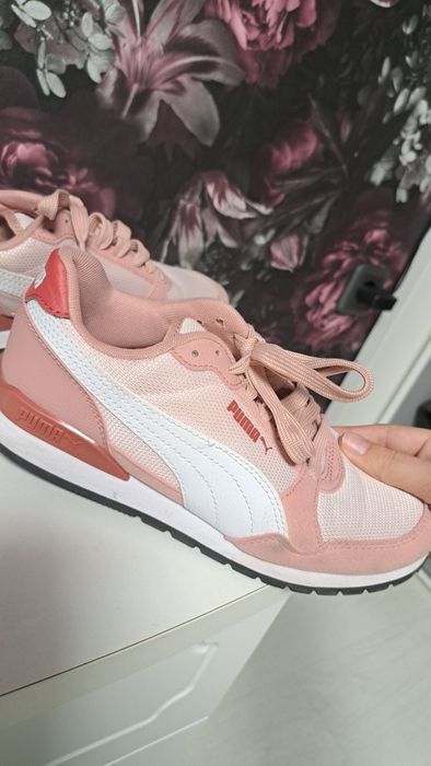 Дамски маратонки