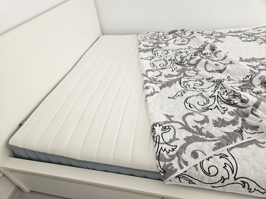 Pat Marimonial ikeia de 180 x 200 impecabil