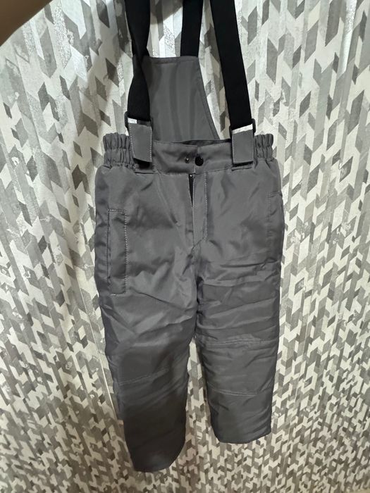 Продаю куртки с комбинезоном