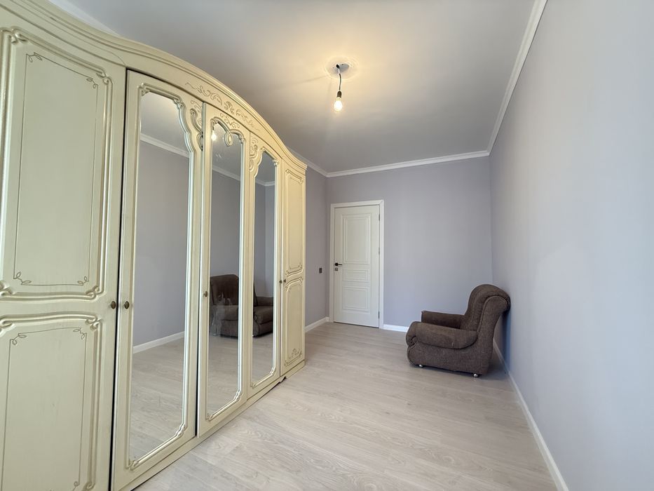 Продам 3ком.кв. На левом берегу