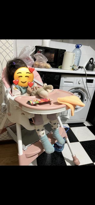 Детский стол для кормление