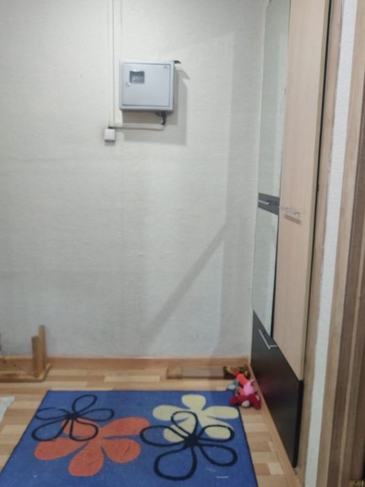 Продам двушку. С ремонтом.