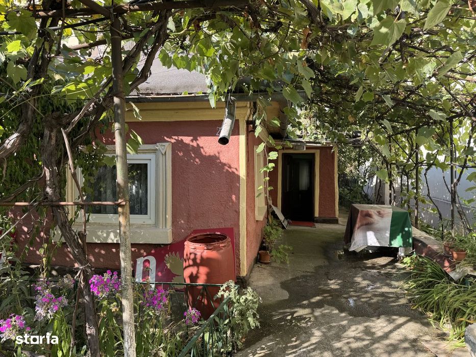 Casa si teren intravilan 512 mp | Bd. Uverturii – zona Cernisoara