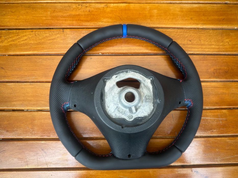 Volan Tesit Bmw E90-E91-E92 - NFL - FL  Nou