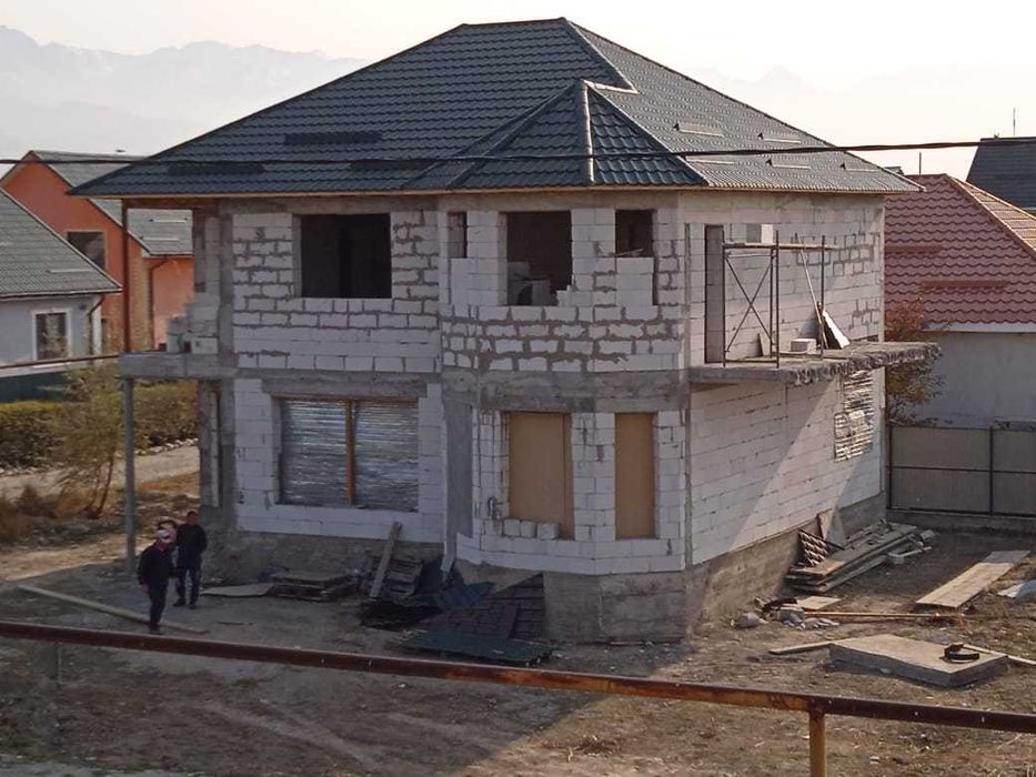 Строим дом, кладка стен и крыша кровля