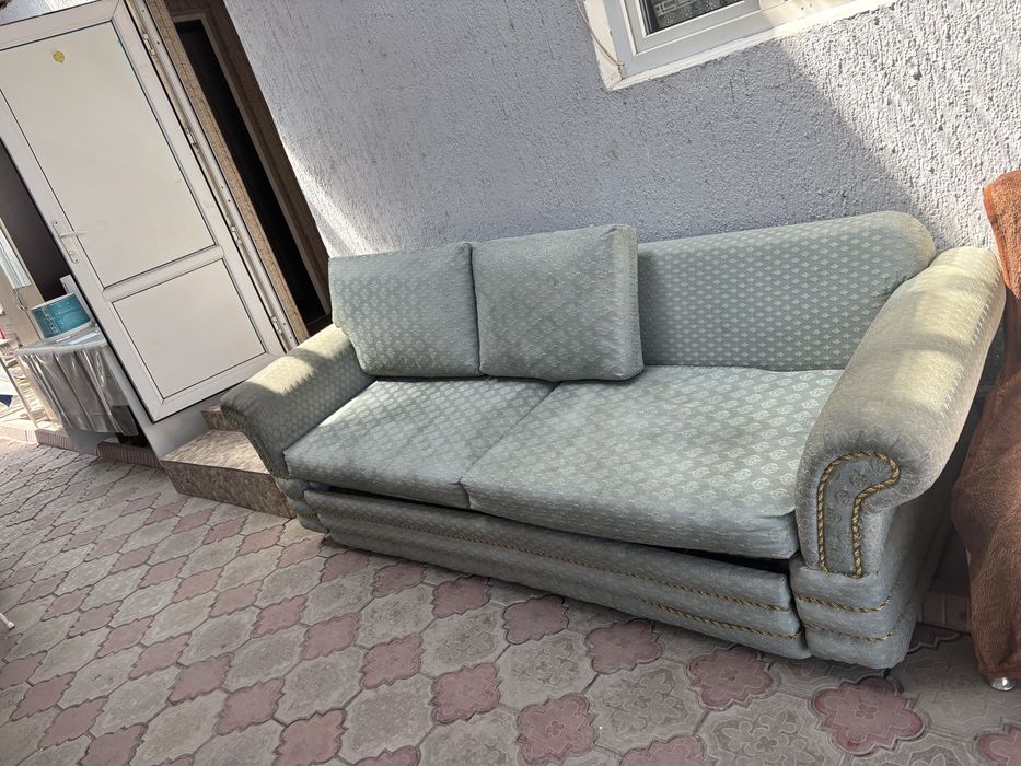 Продажа диван и кресло