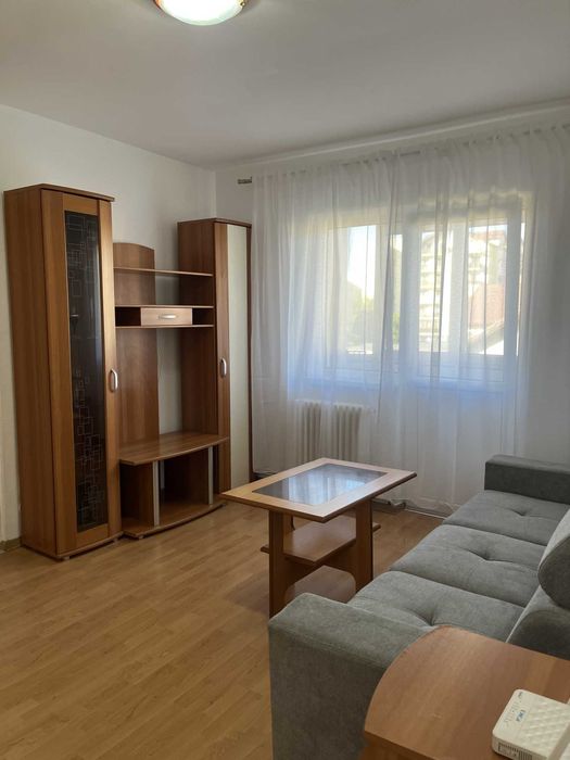 Apartament de inchiriat