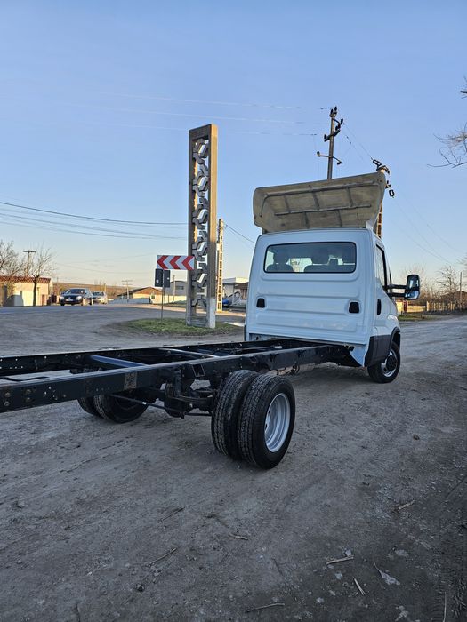 Iveco daily 35c18.an 2020 .Sasiu!