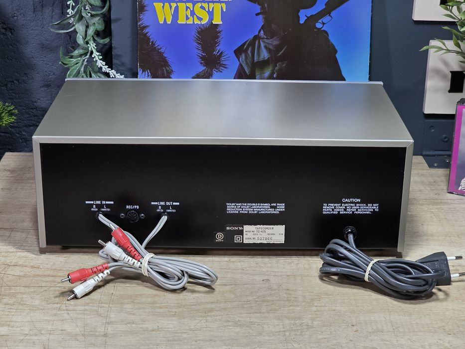 Casetofon deck SONY TC-K15, vumetre pe ace, argintiu, retro hi-fi