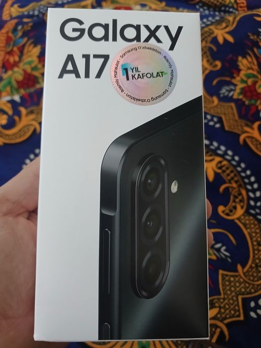 SAMSUNG A17 (8) 256g