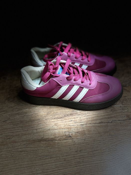 Продам Казаки на каблуке