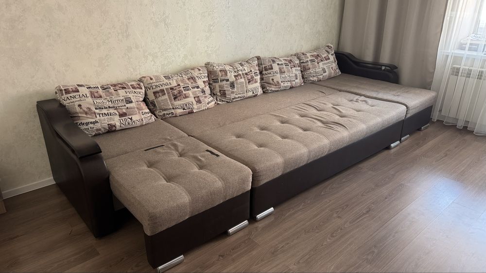 диван 4м х 1,5м