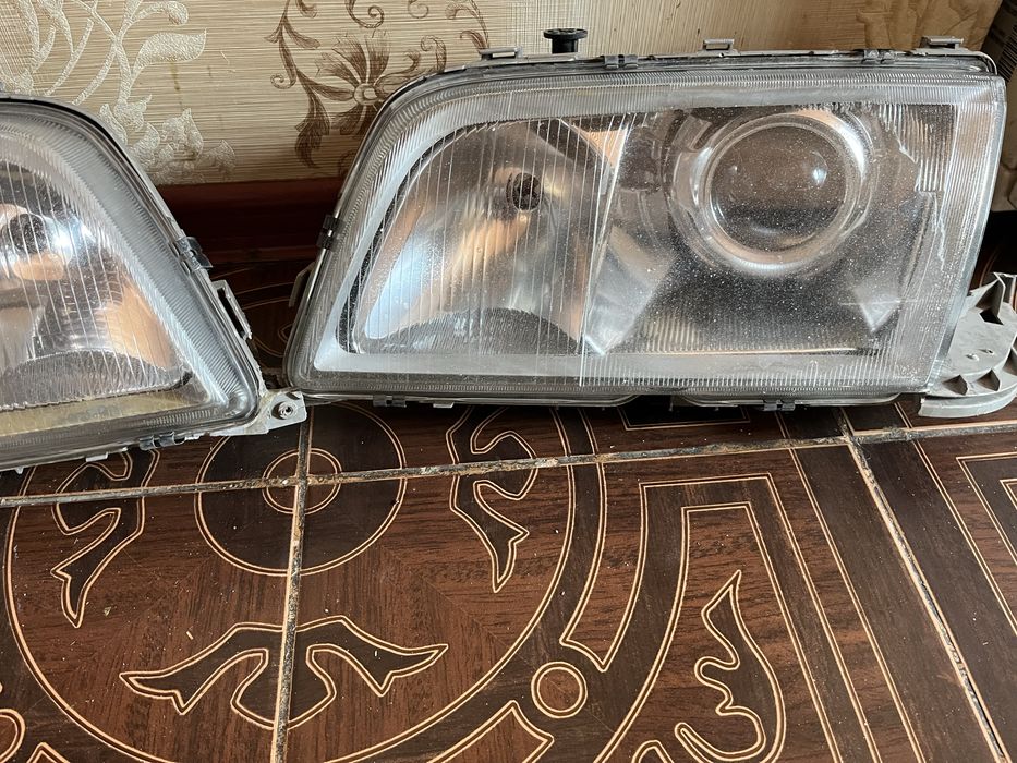 Фары Мерседес 202