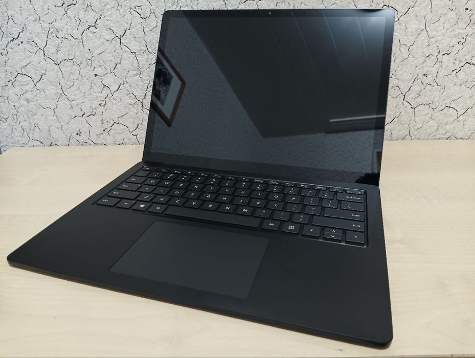 Microsoft Surface 4 Laptop 13,5" Touch 2K/ Core i7-1185G7/ 16GB/ 256GB