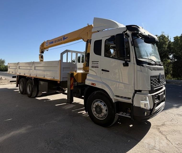 Кран манипулятор XCMG 12 тонналик сотилади