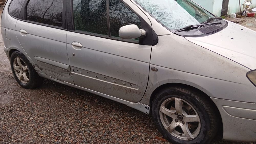 Авто рассрочка обмен Рено сеник