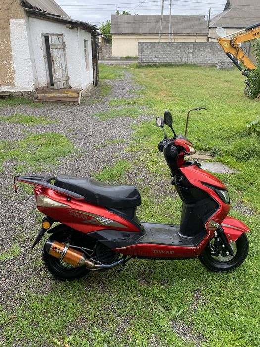 М8 мопед скутер 150куб