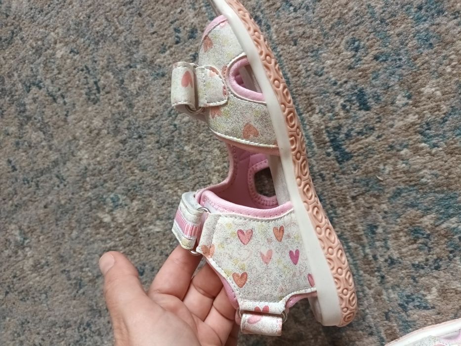 Сандали с кожена стелка, 34 номер