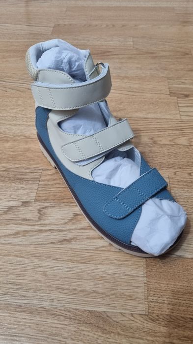 Ортопедическая обувь (размер-40)