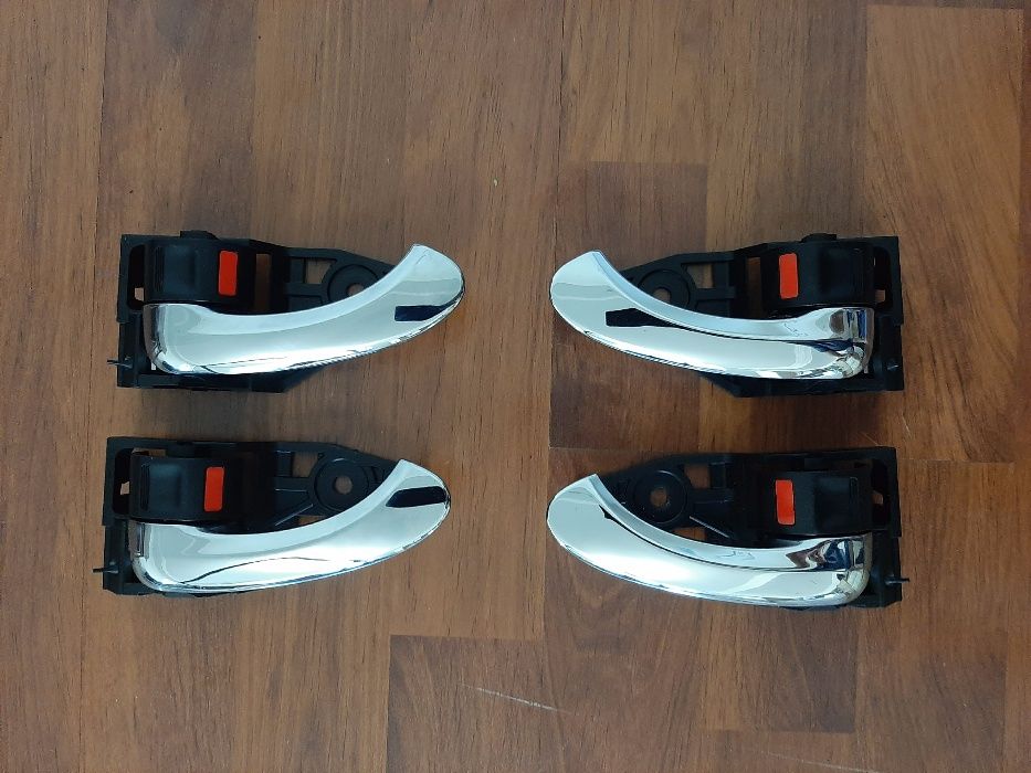 Продам Ручка двери внутренняя Toyota Camry 40 - 45