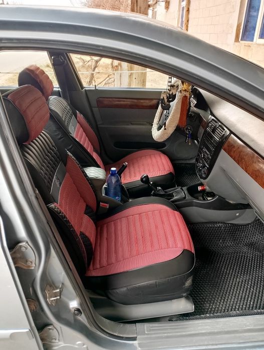 Lacetti 1.8  сотилади