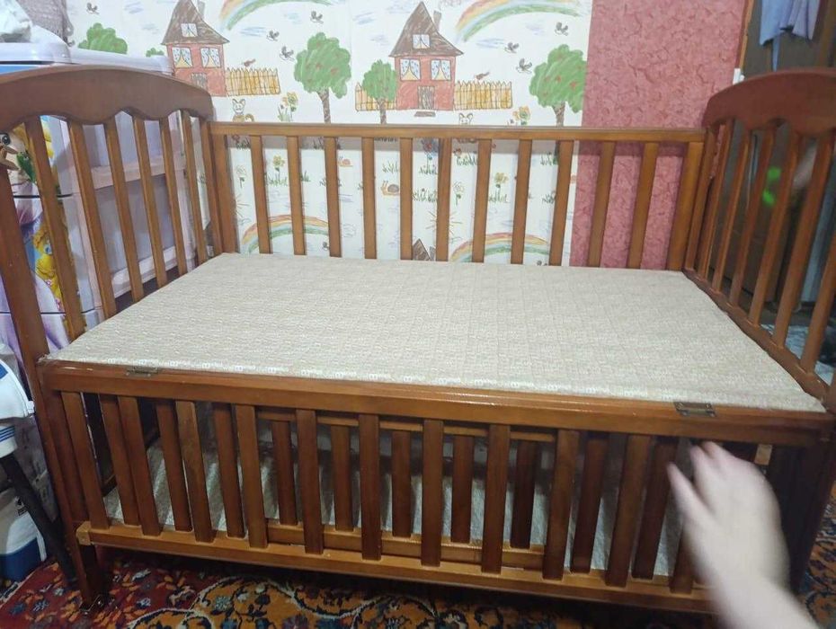 Кроватка детская б/у