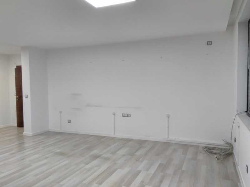 Дава се под наем Офис в Благоевград, Грамада - 95 кв.м за 357 € - Снимка #3