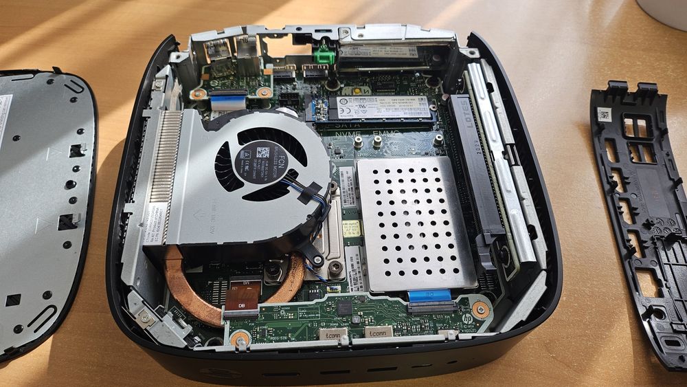 Desktop HP Thin Client T740, AMD Ryzen V1756B, 8GB RAM, Radeon Vega 8