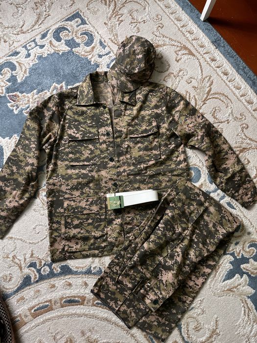 Продам комуфляжный форма