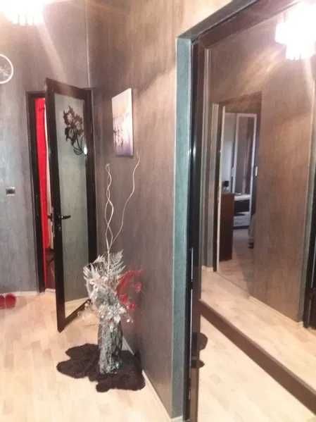 Продава се Тристаен апартамент в Велико Търново, Център - 90 кв.м за 1356 €/кв.м - Снимка #12