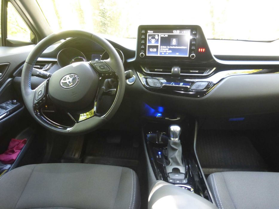 Toyota C-HR 2.0 L Bi-tone Full Led Istoric Garantie 44mii Km