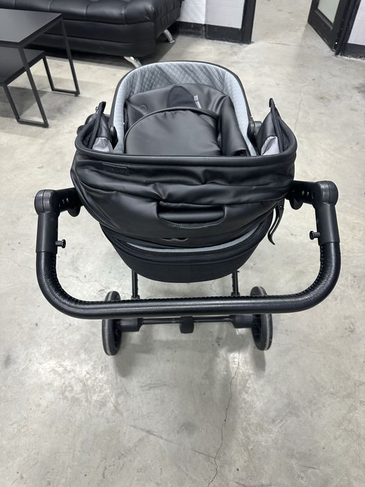 Продам коляску Anex e/type в цвете noir/черный.