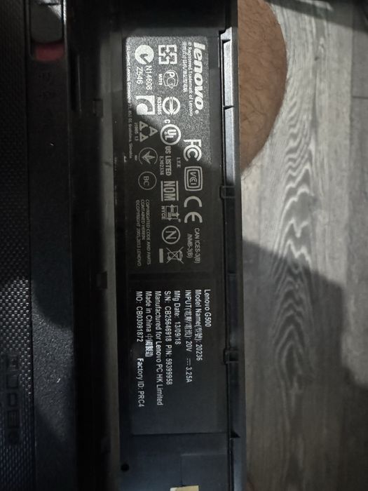 Piese!!! Laptop Lenovo Nefunctional